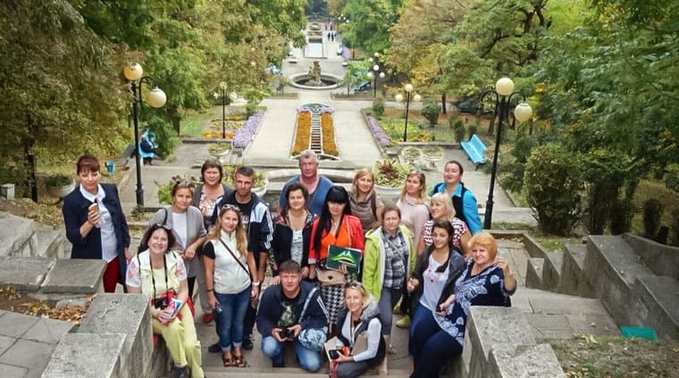 Экскурсия в парк Железноводска для отдыхающих в Ессентукском санатории Нива